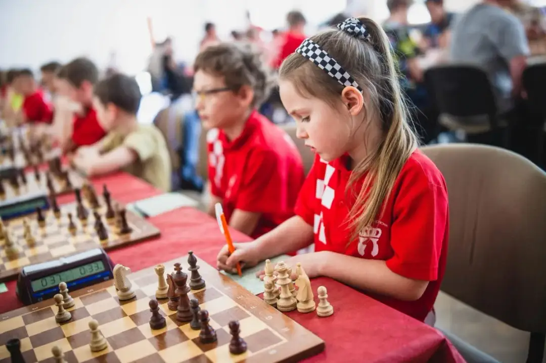 Jak dołączyć do akademii szachowej w Gliwicach i rozwinąć talent?