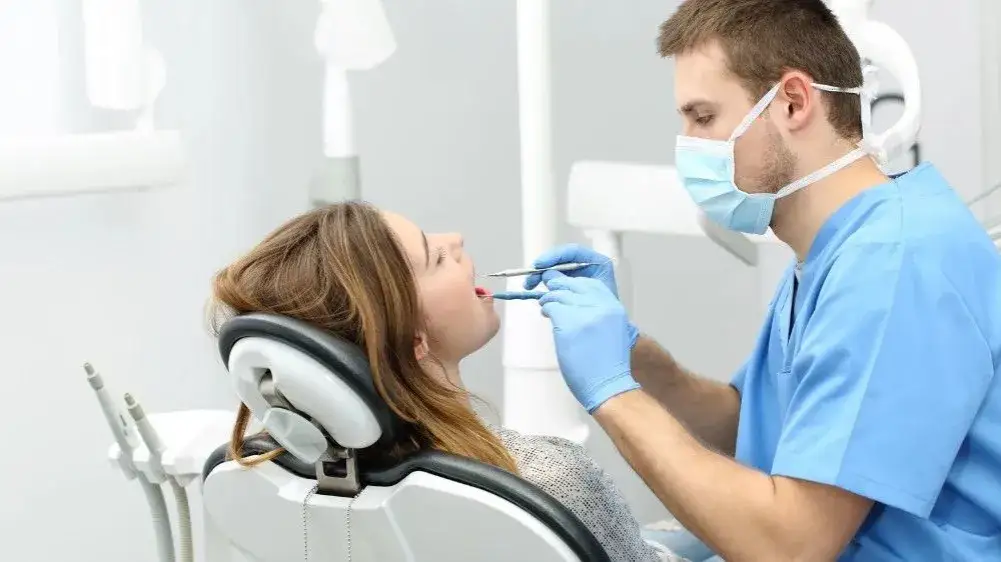 Czy dentystę można odliczyć od podatku? Poznaj ważne zasady i wyjątki