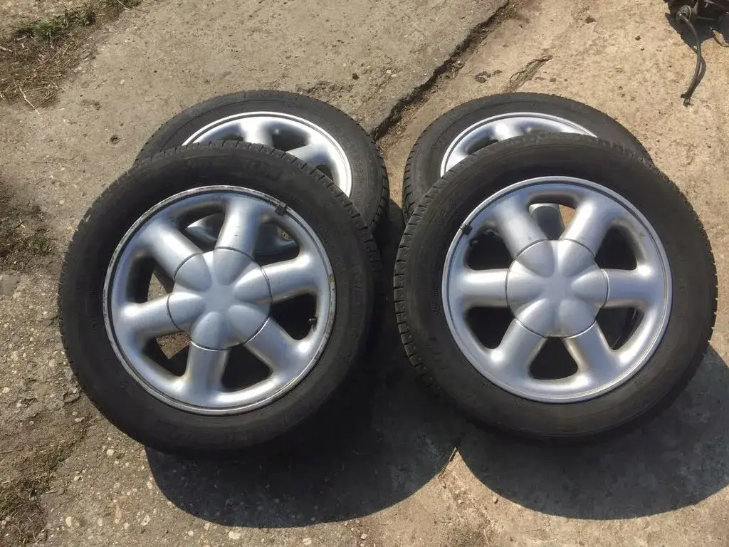 Jakie felgi do Scenica 1 - uniknij błędów przy wyborze! Jakie felgi do Scenica 1 - uniknij błędów przy wyborze!