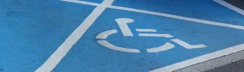 Jakie znaki nie dotyczą osób niepełnosprawnych - co warto wiedzieć o przywilejach