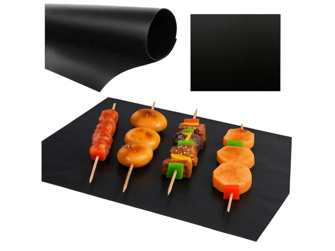 Mata do pieczenia na grillu - uniknij przywierania i ułatw sobie grillowanie