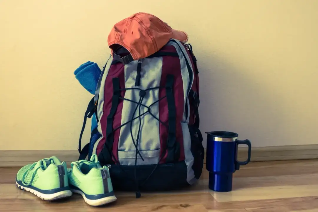 Lista na wycieczkę szkolną: Spakuj plecak bez stresu!