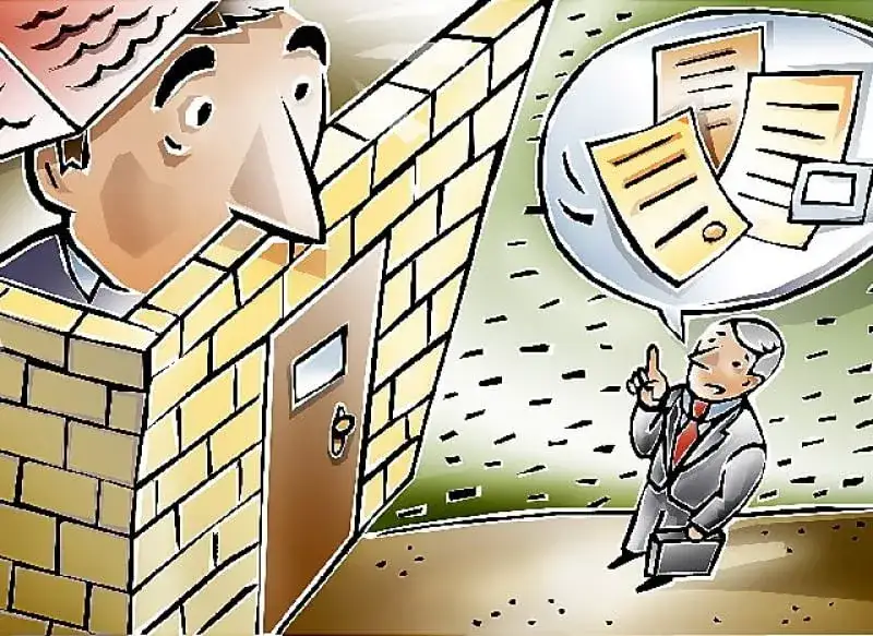 Obmurowanie domu drewnianego: Pozwolenie na budowę jak uniknąć kar?