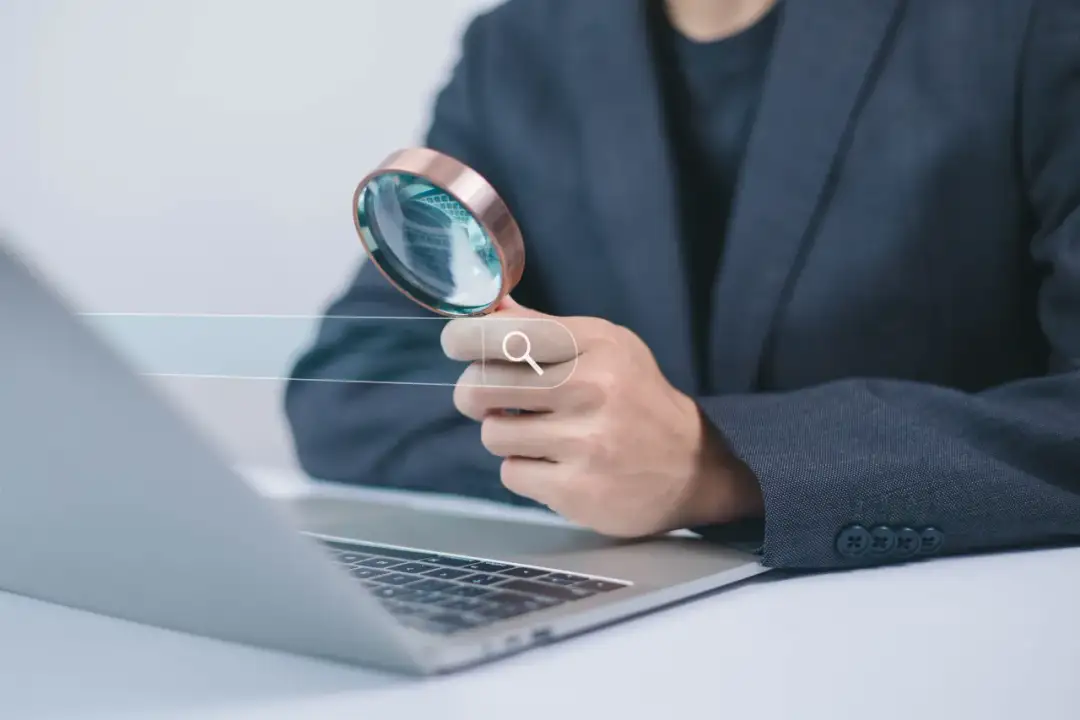 Jak sprawdzić czy spółka jest w upadłości i uniknąć nieprzyjemności