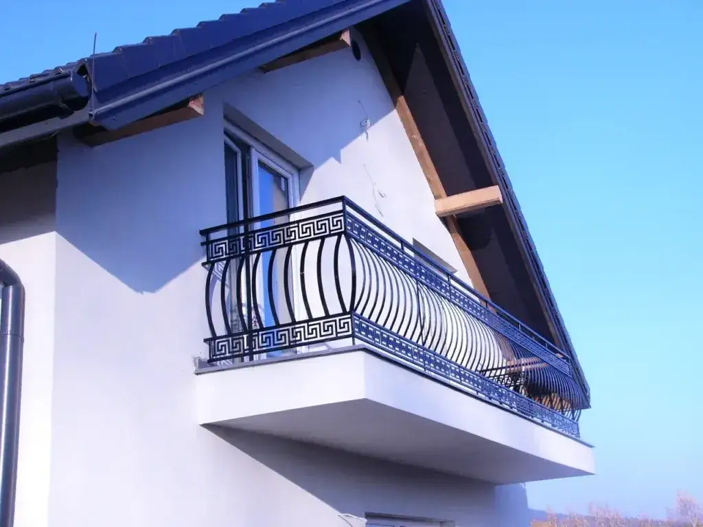 Co pierwsze elewacja czy balustrada? Uniknij kosztownych błędów