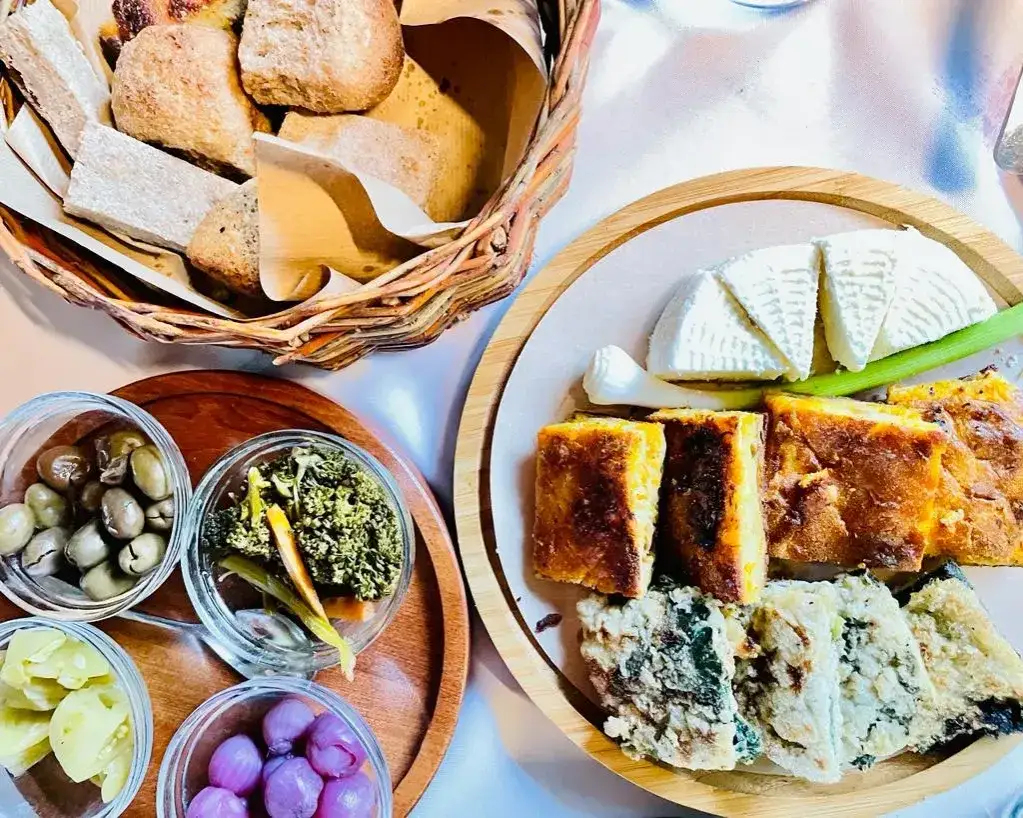 Albania Jedzenie: Co zjeść w Albanii, kuchnia albańska - Przepisy