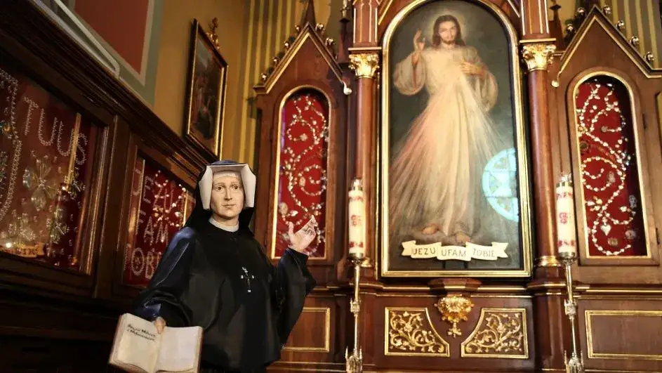 Kim była święta Faustyna? Życie i misja apostołki Miłosierdzia