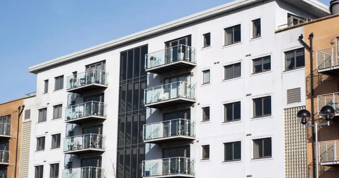 Czy członkostwo w spółdzielni mieszkaniowej jest płatne? Sprawdź koszty!