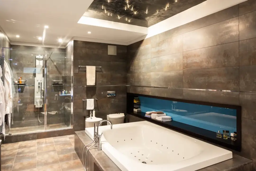 Wanna jako SPA? Oświetlenie nad wanną - Inspiracje i IP