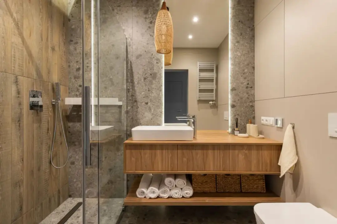 Remont łazienki o czym pamiętać: uniknij kosztownych błędów