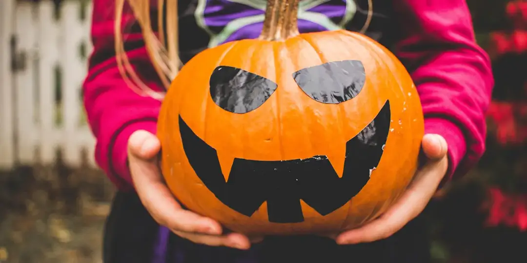 Jak się pisze Halloween - poznaj zasady poprawnej polskiej pisowni