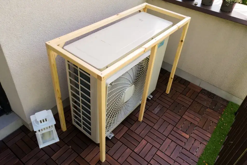 Jak ukryć klimatyzator na balkonie? Praktyczne porady i inspiracje Jak ukryć klimatyzator na balkonie? Praktyczne porady i inspiracje