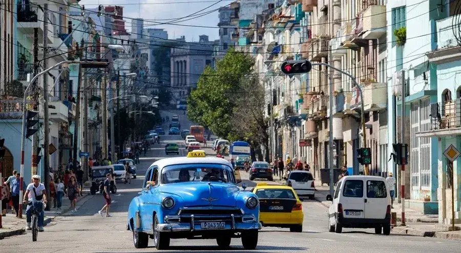Czy na Kubie jest bezpiecznie? Odkryj prawdę o bezpieczeństwie turystów