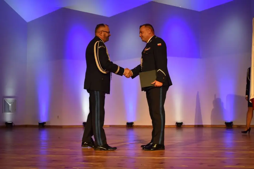 Komendant policji Płock: Kim jest i jakie ma doświadczenie?