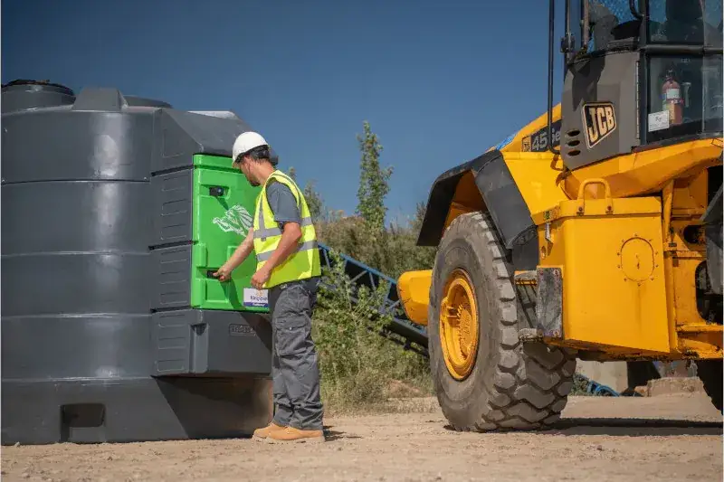 Jak długo można przechowywać benzynę, aby uniknąć jej degradacji?