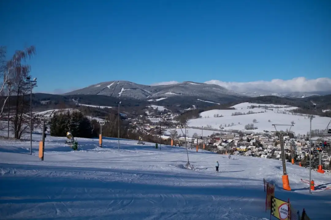 Mladé Buky Snowpark: najlepsze miejsce na freestyle i snowboard w Polsce