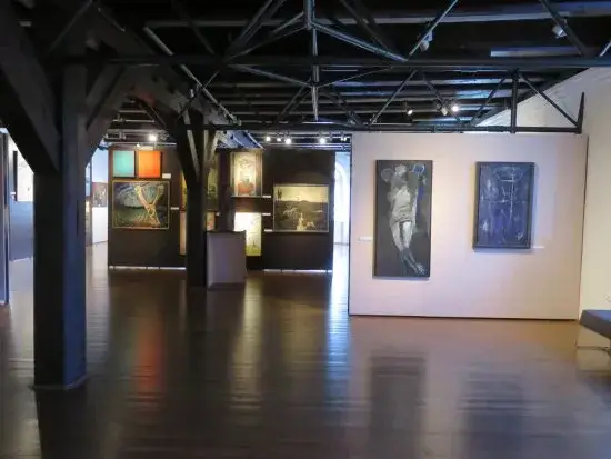 Muzeum sztuki nowoczesnej Bydgoszcz - fascynująca historia i wystawy