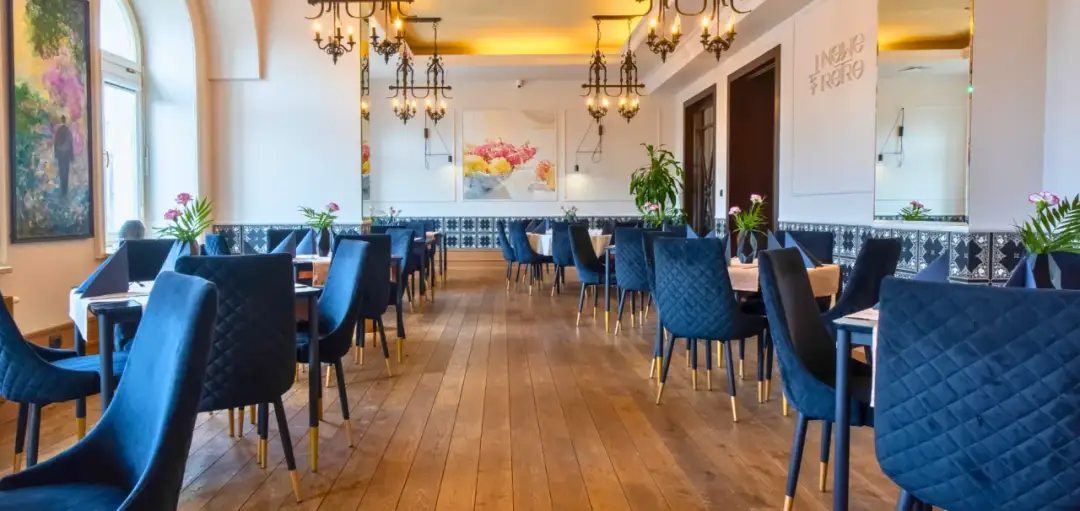 Stare i Nowe Warszawa: Kompletny przewodnik po wyjątkowej kuchni