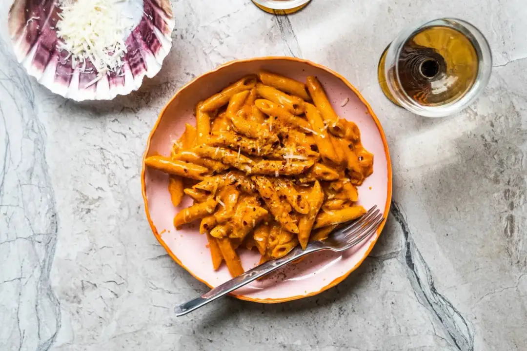 Penne alla vodka przepis – idealny makaron, który pokochasz