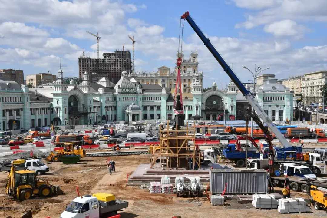 Bunt społeczny: Czy to motor postępu, czy droga do chaosu?