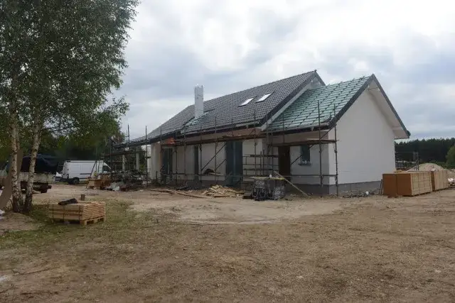 Jakie budynki można postawić na zgłoszenie? Oto ważne informacje