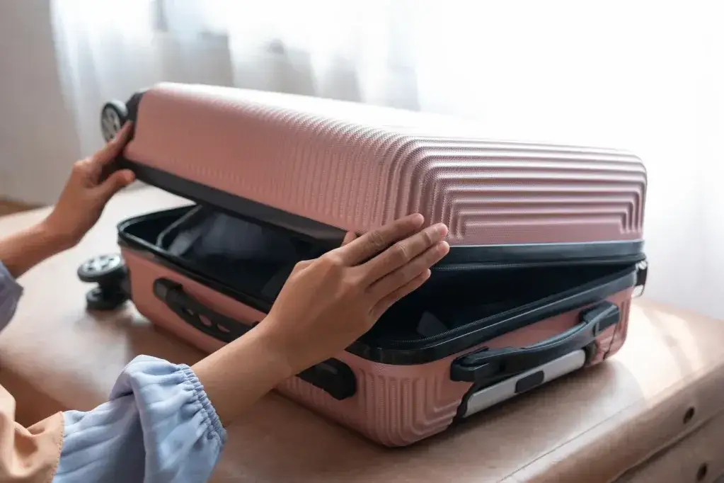 Czy bagaż rejestrowany jest prześwietlany? Oto, co musisz wiedzieć