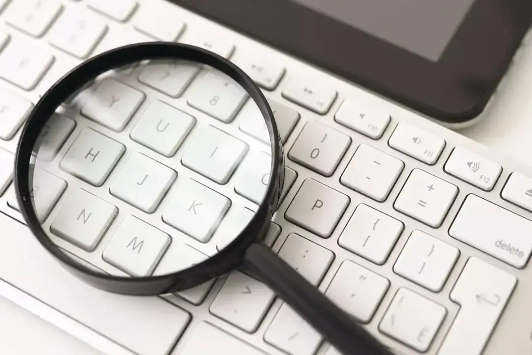 Jak łatwo zmniejszyć rozmiar obrazu na komputerze za pomocą klawiatury - szybkie skróty