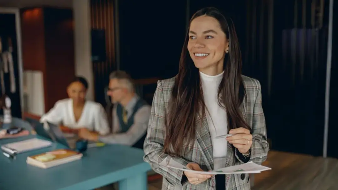 Przeniesienie do innego działu: Jak napisać wniosek, który przekona HR?