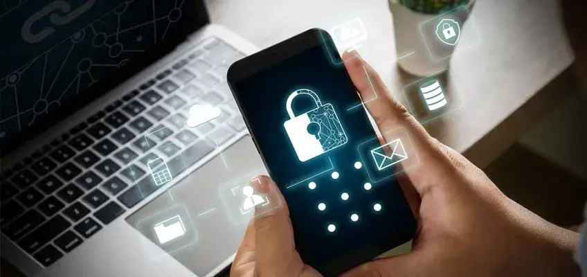 Aplikacja sprawdzająca czy telefon nie jest zhakowany - jak się chronić?