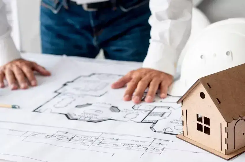 Jak obniżyć koszty budowy domu w Polsce? 7 zasad oszczędzania