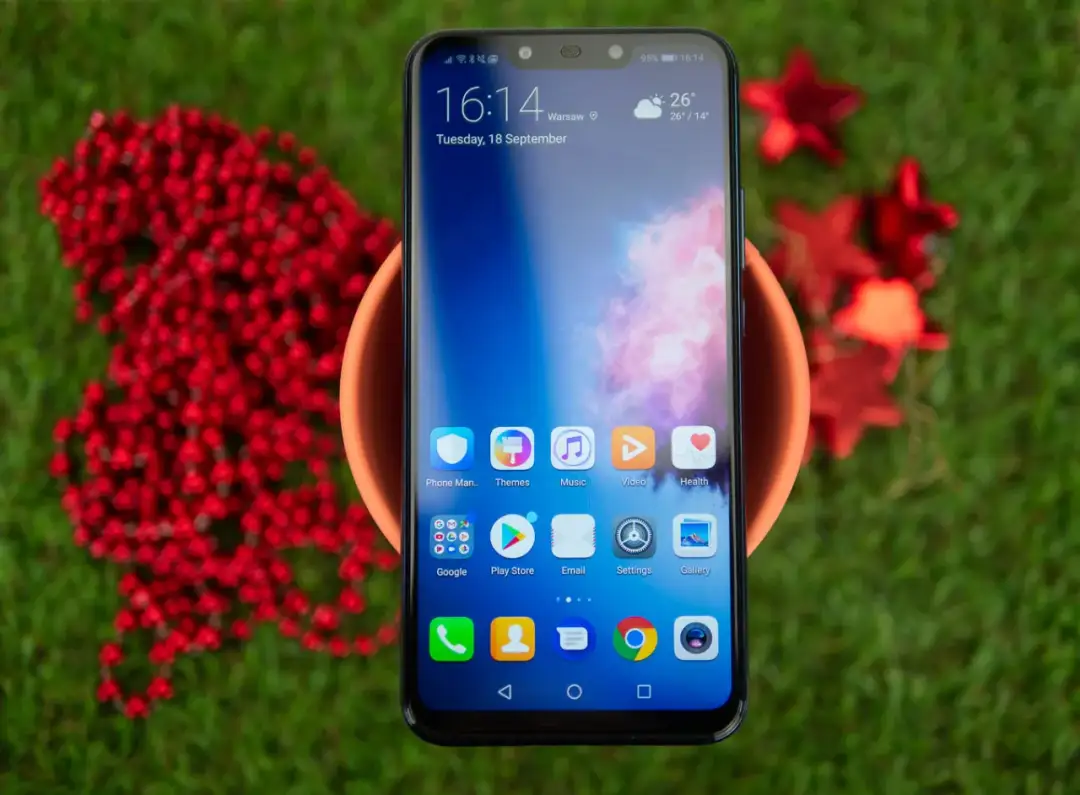 Ekran w Huawei Mate 20 Lite - porównanie z innymi modelami