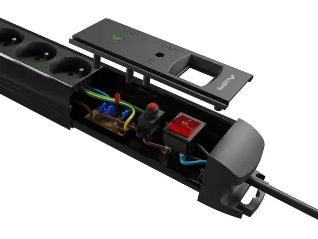 Jaka listwa antyprzepięciowa zapewni najlepszą ochronę Twoim urządzeniom?