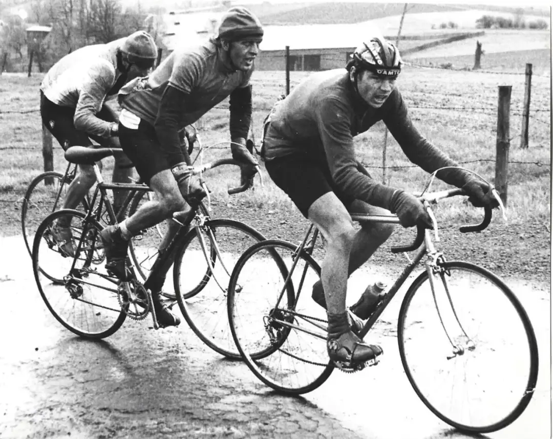 Tadeusz były kolarz: Niezwykłe osiągnięcia i historia polskiego sportu