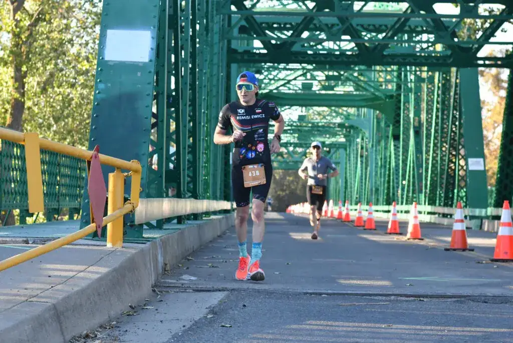 Pierwszy maraton jaki czas: realne cele dla początkujących biegaczy