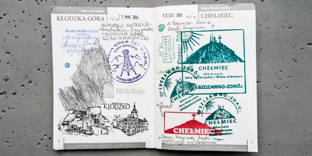 Jak zdobyć książeczkę Korony Gór Polskich? Poradnik krok po kroku