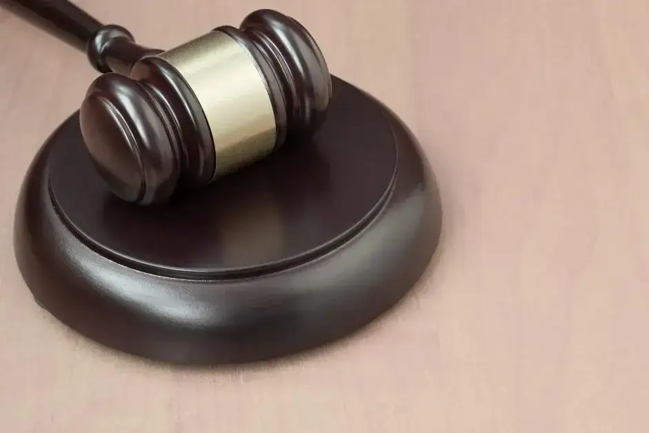 Co po apelacji w sprawie cywilnej? Kluczowe decyzje sądu i ich skutki