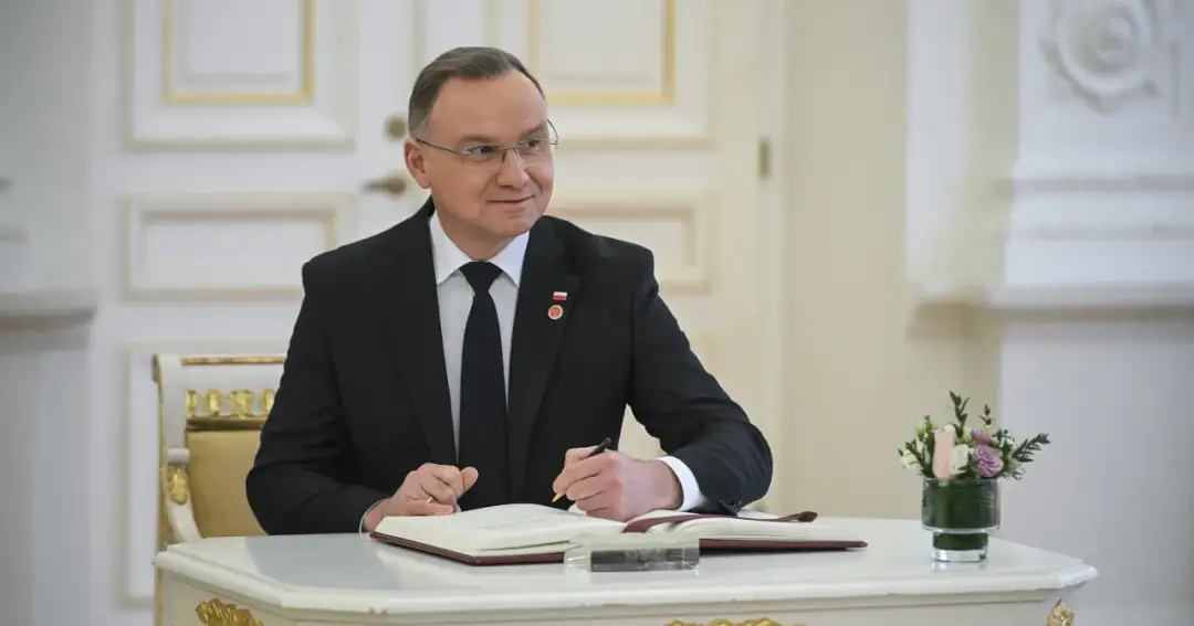 Ile ma lat prezydent Andrzej Duda? Zaskakujące fakty o nim