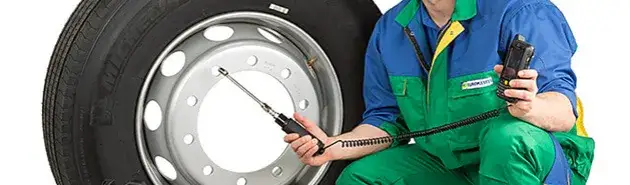 Jakie ciśnienie w oponach T25? Uniknij kosztownych błędów!