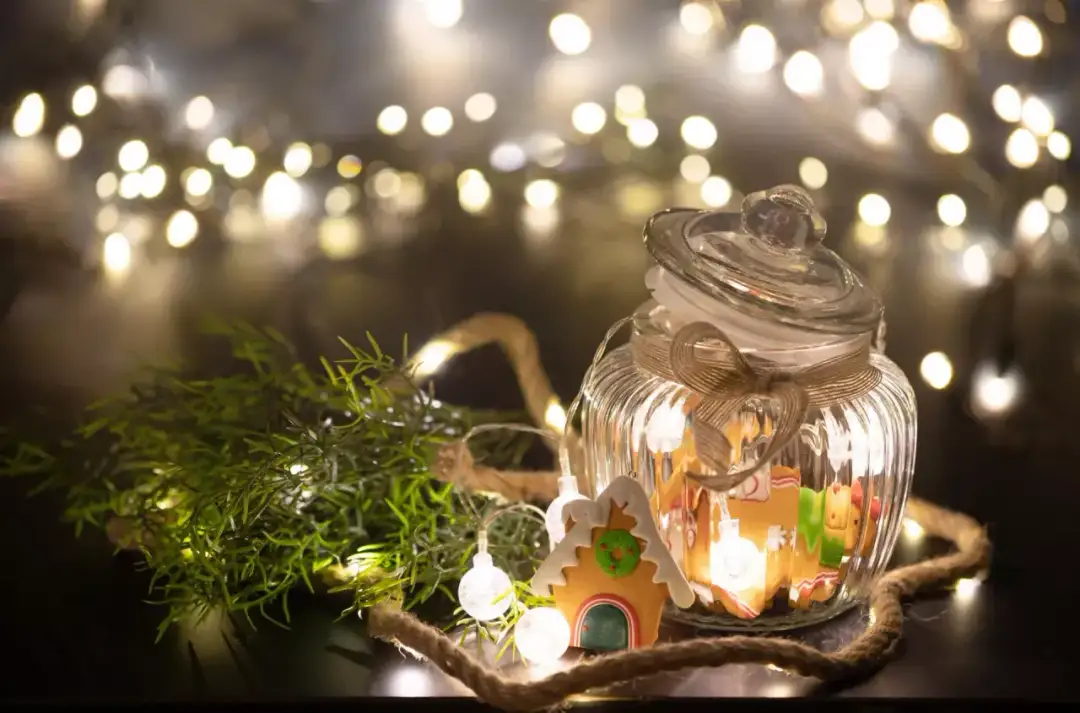 Ozdoby w szkle jak zrobić - proste kroki do unikalnych dekoracji