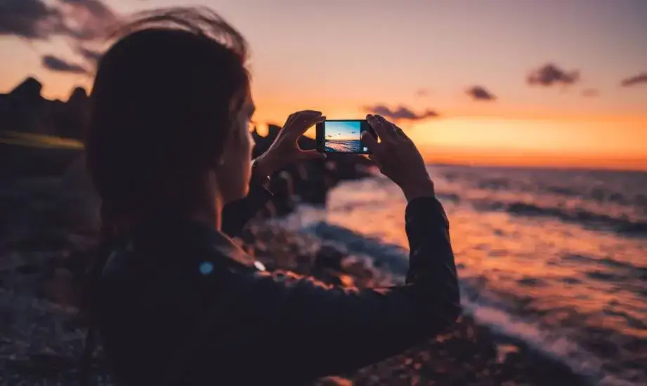 Jak poprawić jakość aparatu w telefonie i uzyskać lepsze zdjęcia
