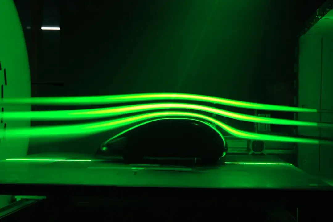 Fizyka: Co to jest siła i jak wpływa na ruch ciał? Fizyka: Co to jest siła i jak wpływa na ruch ciał?