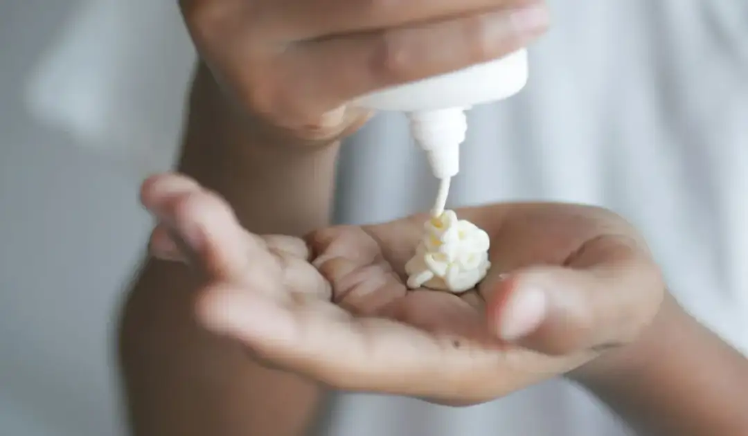 Czego unikać w kosmetykach? Szkodliwe składniki, które mogą zaszkodzić