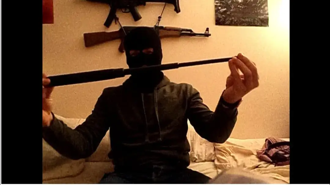 Jak złożyć pałkę teleskopową w prosty sposób i uniknąć problemów