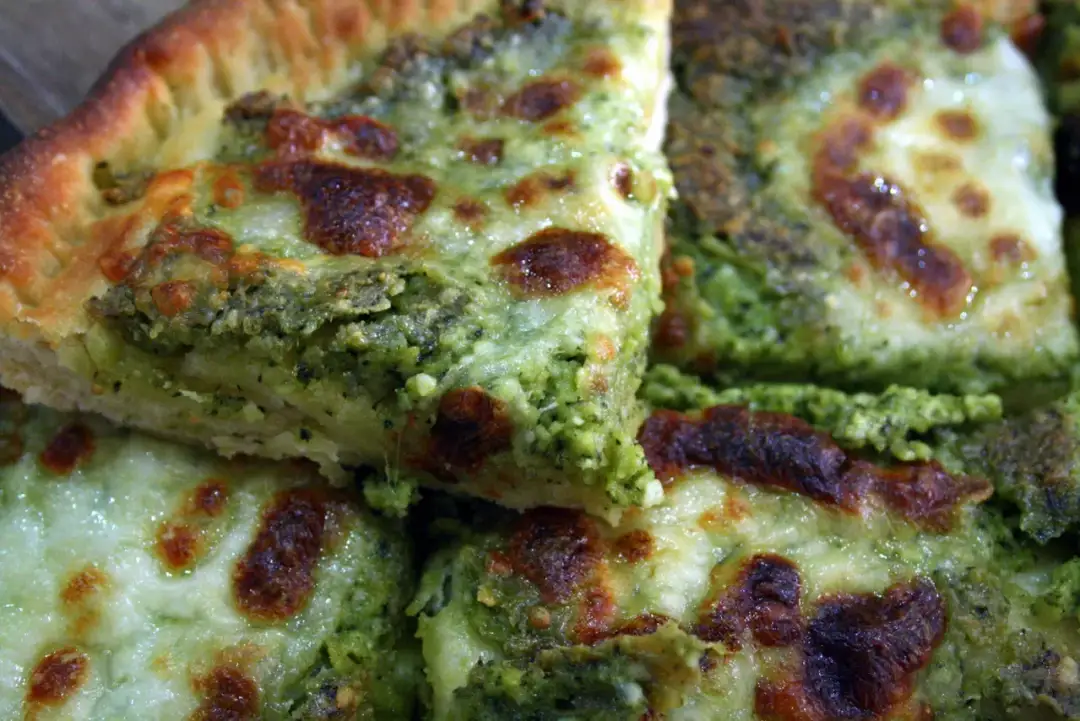 Jak się pisze pizza? Poznaj poprawną pisownię i najczęstsze błędy