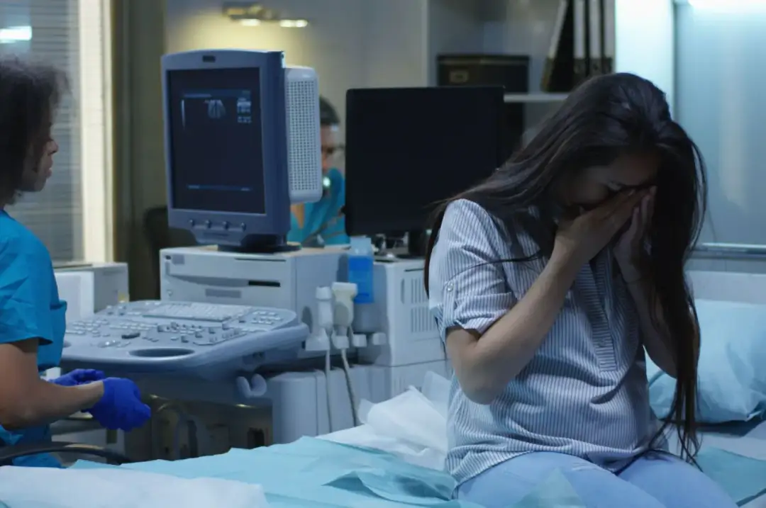 Sennik martwy płód - znaczenie sennika, interpretacja snu