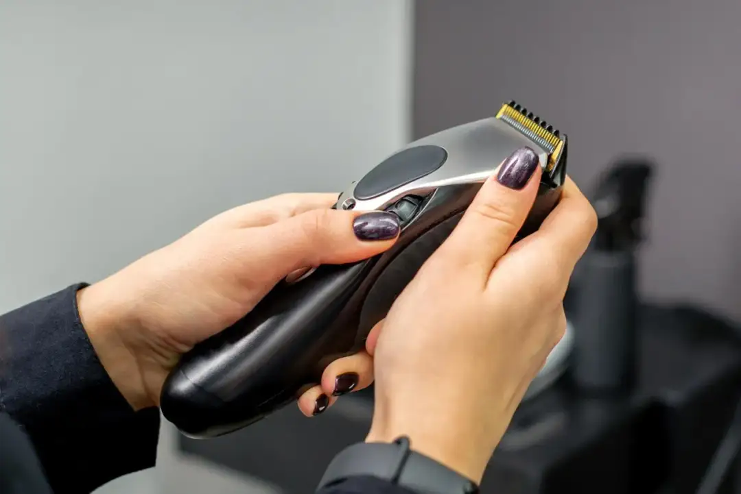 To must have fryzjera! Czy warto inwestować w eleganckie etui Fox?