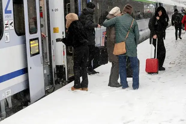 Jaki peron PKP? Sprawdź online i na dworcu uniknij pomyłki
