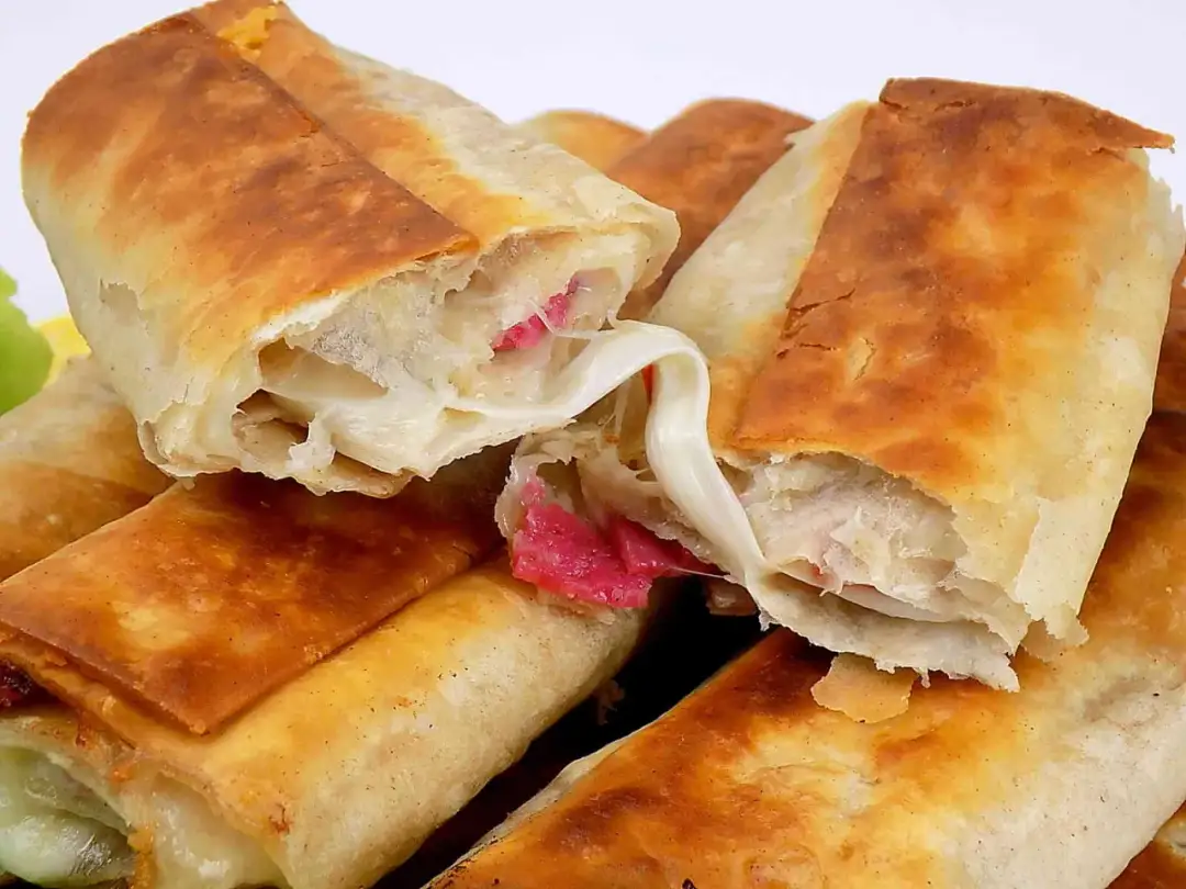 Jak zrobić pyszny lawasz z serem: prosty przepis krok po kroku