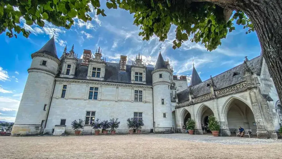 Zamek w Amboise: Historia, tajemnice i co warto zobaczyć