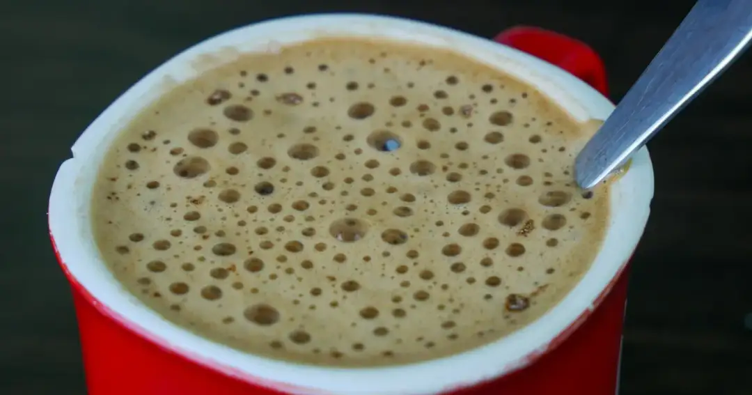 Kalorie w kawie: Co naprawdę pijesz? Ekspert radzi!